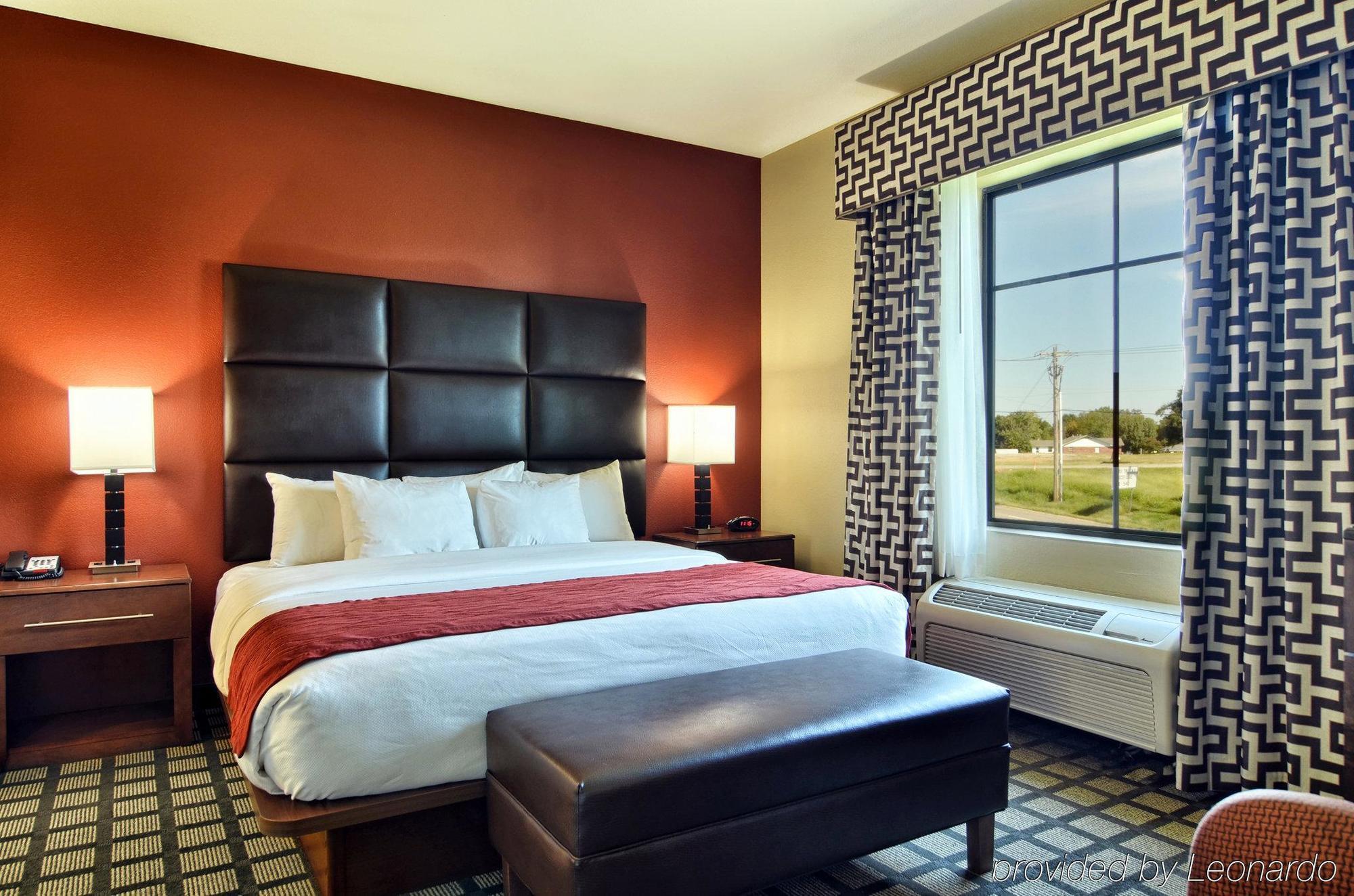 Comfort Inn & Suites Fort Smith I-540 Exterior photo