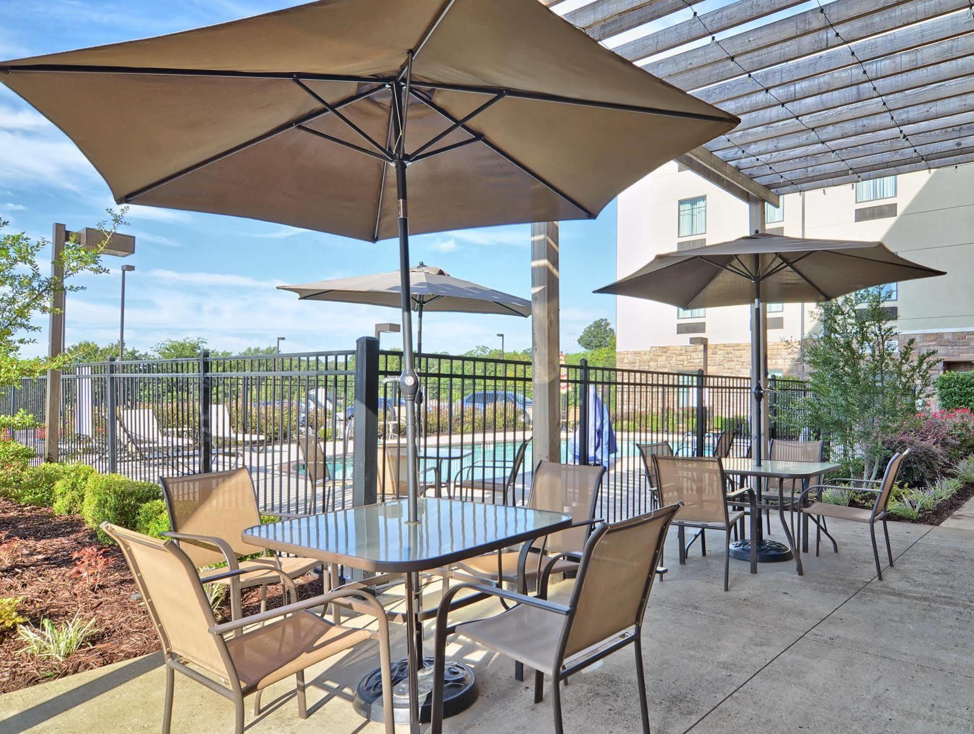 Comfort Inn & Suites Fort Smith I-540 Exterior photo